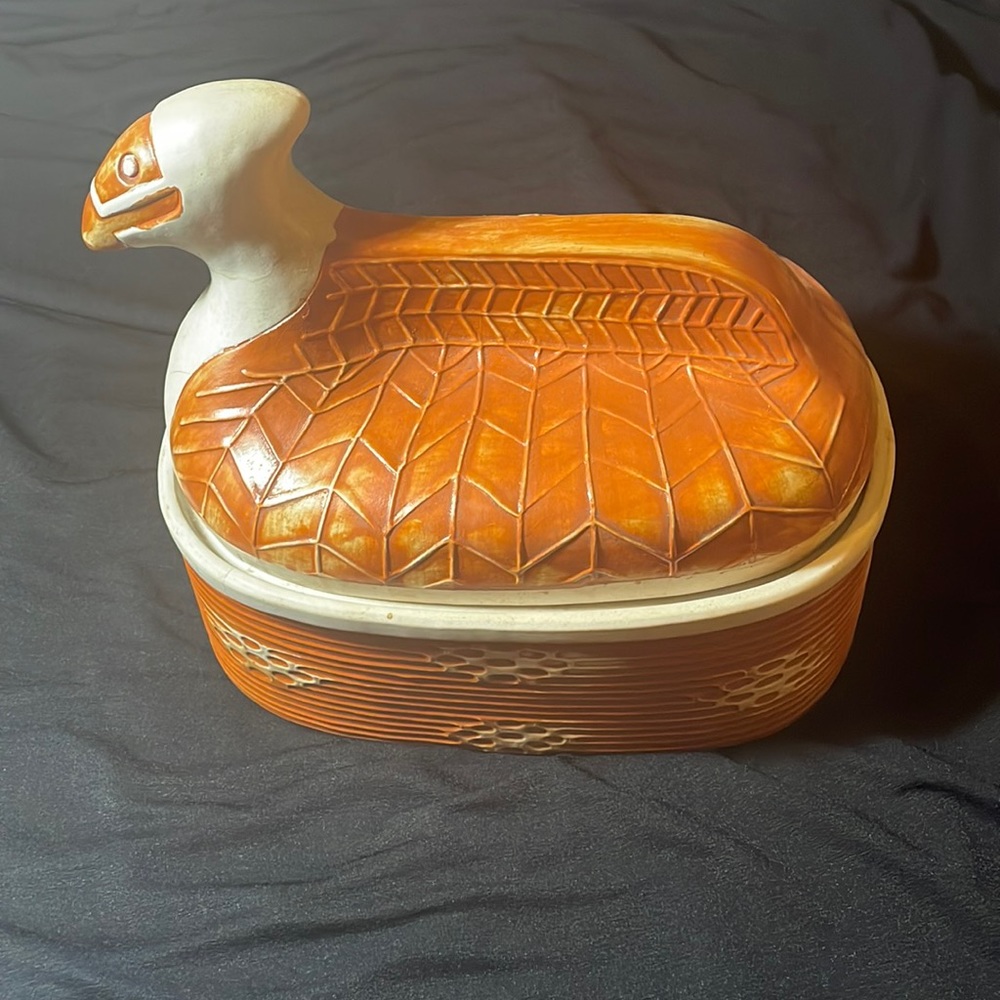 Sanburu Safari Tribal Casserole Bowl & Lid Sigma Stoneware DW Bedford Stuyvesant